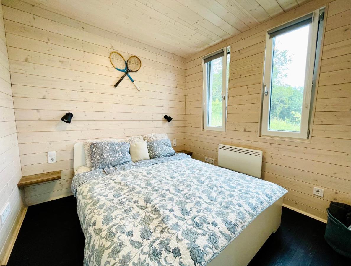 Wine & Space Lodge At Lake Balaton Balatonlelle Exterior foto