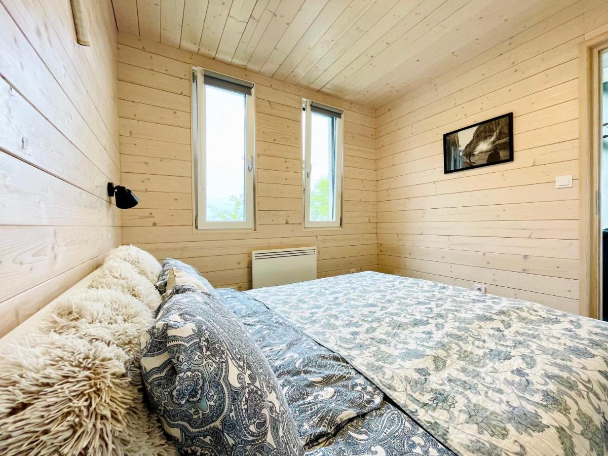 Wine & Space Lodge At Lake Balaton Balatonlelle Exterior foto